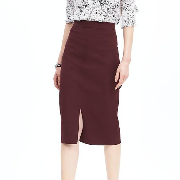 Banana Republic Dresses & Skirts - Banana Republic Sloan-Fit Burgundy Pencil Skirt